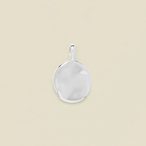 Engravable Heritage Circle Charm