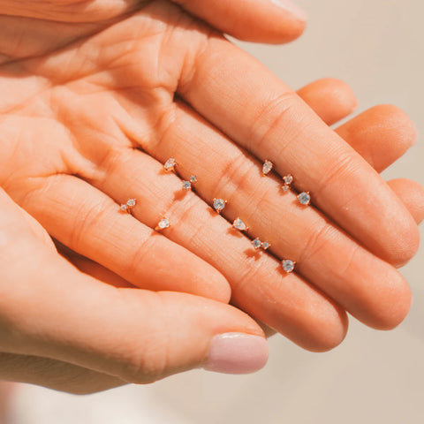 Luxe 3-prong Stud Earrings