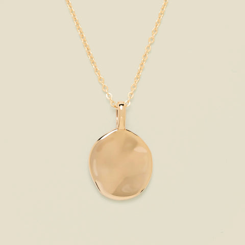 Engravable Heritage Circle Charm Necklace