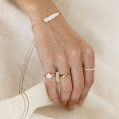 Mother of Pearl Signet Ring
