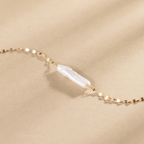 Baroque Pearl Bar Necklace