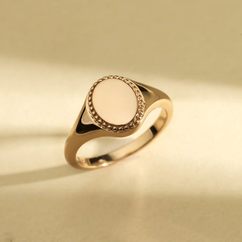 Engravable Oval Signet Ring