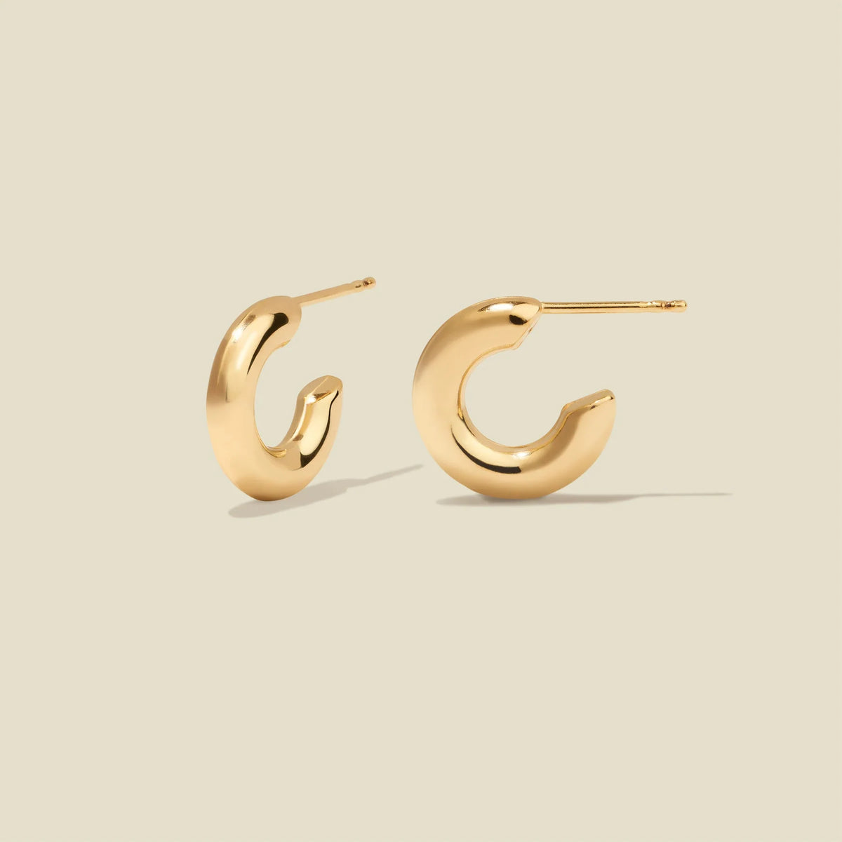 Gloss Hoop Earrings | Final Sale