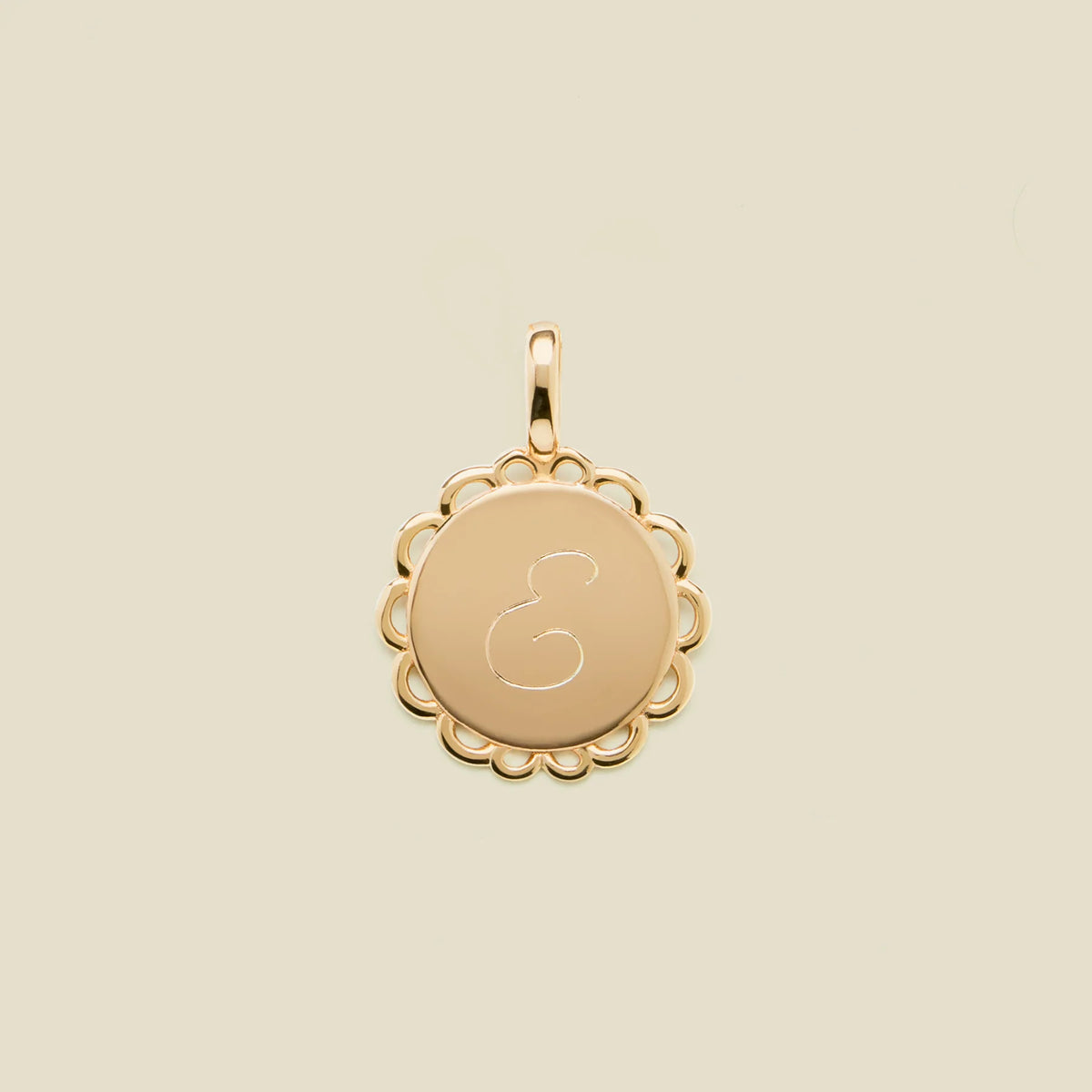 Engravable Ornate Circle Charm