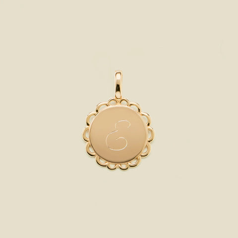 Engravable Ornate Circle Charm