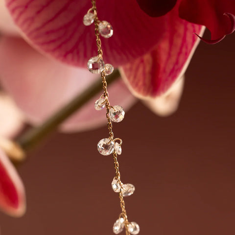Dew Drop Floating Necklace