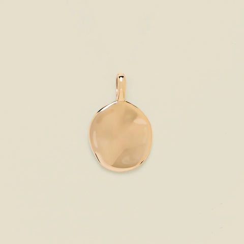Engravable Heritage Circle Charm